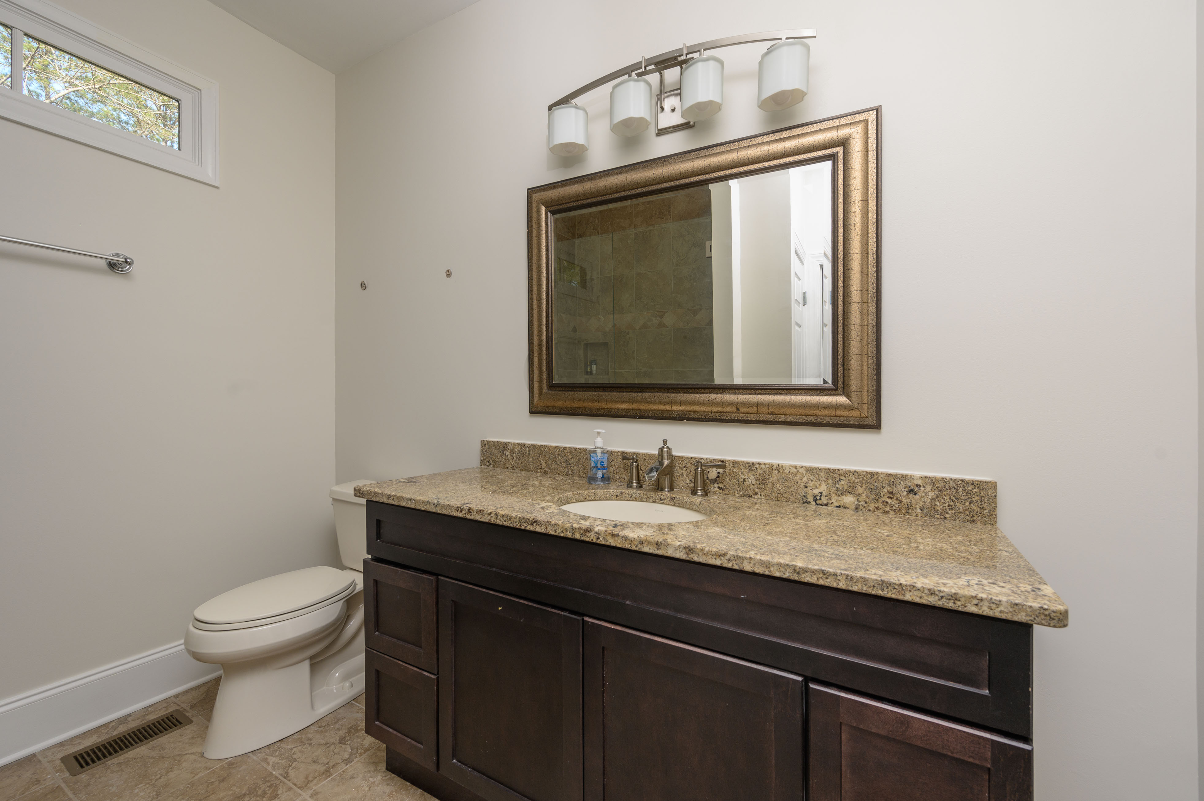 1321 Swift Creek image 28